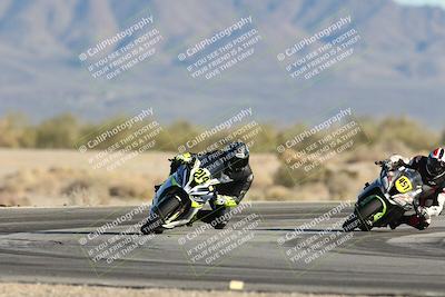 media/Dec-07-2025-CVMA (Sun) [[3e7d2de5dc]]/Race 15-Amateur Formula Open/